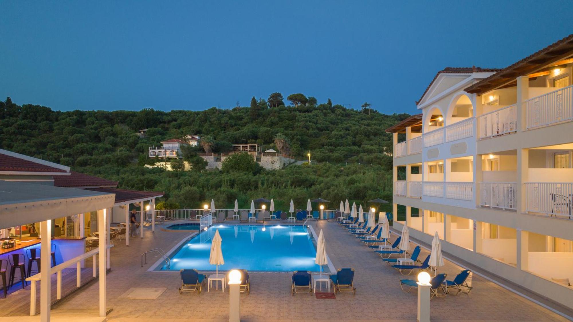 Manousis Aparthotel Tsilivi  Exteriör bild